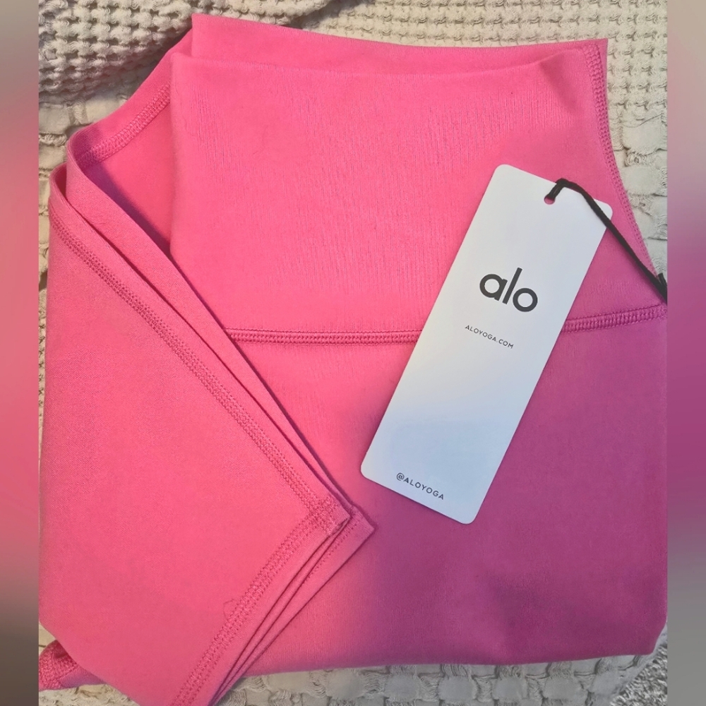 ✨️BNWT✨️ ALO Yoga 7/8 Airbrush Leggings in Paradise Pink